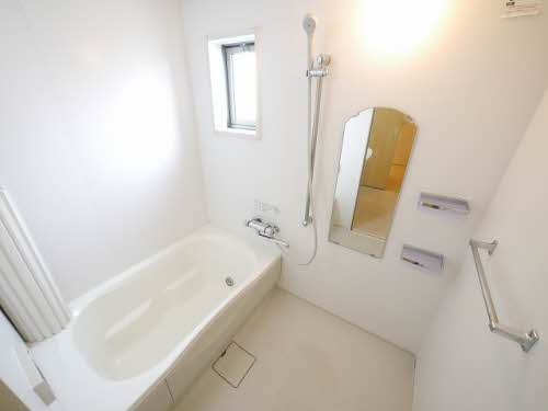 シャーメゾン・ド・カメリア　Ⅱ番館　＊ B0102号-4