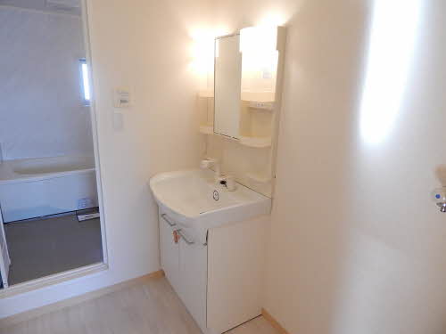 シャーメゾン・ハクサン　Ａ棟　＊ A0202号-9