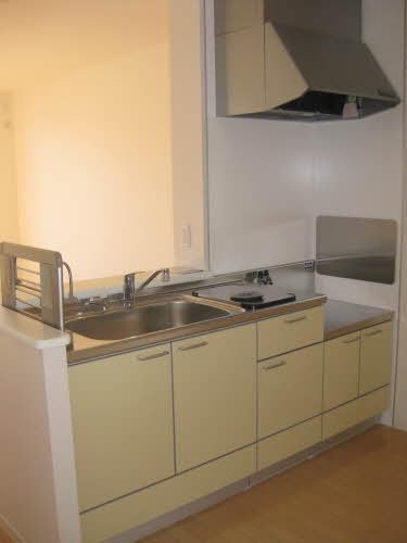 ウエストヒルズ　Ｃ棟　＊ C0101号-2