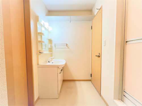 ドゥーメゾン　＊＊ A0105号-6