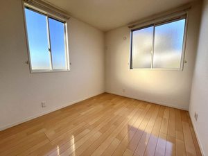 エステル　Ｂ棟　＊ B0103号-7