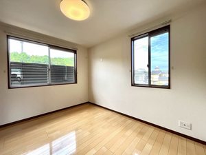 アージュK * A0202号-9
