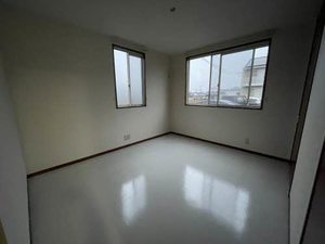 ソラーレＳ　＊＊ S0107号-12