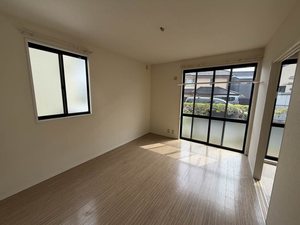 ヴィラージュ松倉 A棟 A0102号-9