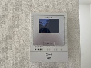 コオリナ　Ｂ棟　＊＊ B0104号-8