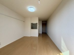 アラモアナ　Ｂ棟　＊＊ B0104号-2