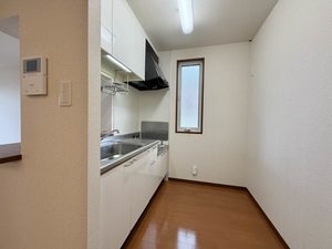 シェリーハイツ上野丘 ** A0201号-3