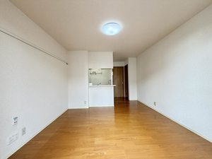 カーサ森 参番館 ** C0103号-2