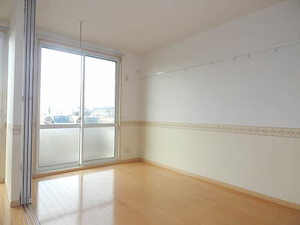 Ｎ・Ｙボンジュール　Ⅱ棟　＊ B0101号-5