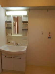 フェリーチェ桜坂 E棟 * E0103号-6