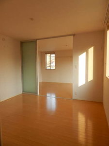 マノワール宗方　Ｂ棟　＊＊ B0101号-7