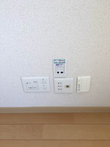 エステル　Ａ棟　＊ A0101号-10