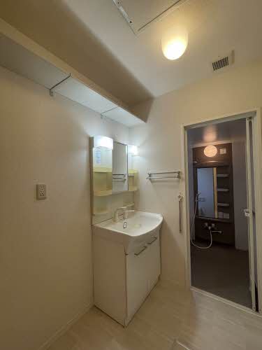 フェリーチェ三川　Ⅱ　＊＊ B0102号-6