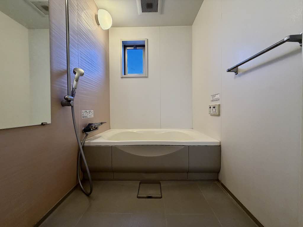 グランシャリオ三重　Ａ棟　＊ A0101号-4