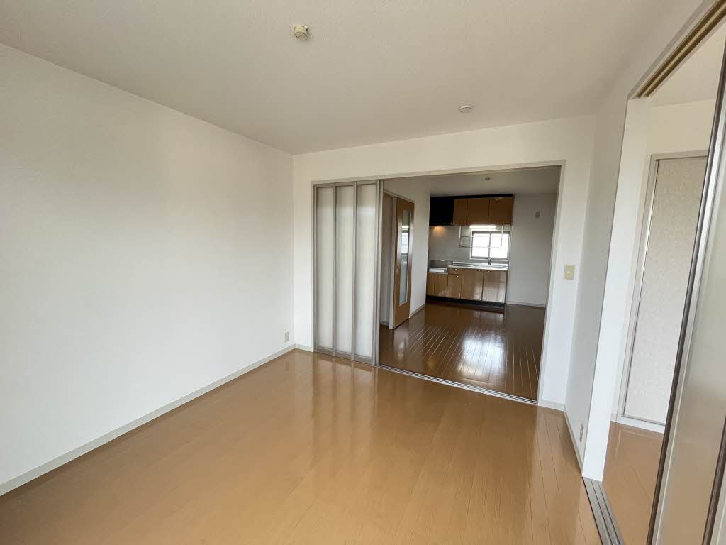 シャーメゾン新宮　Ａ棟　＊ A0202号-3