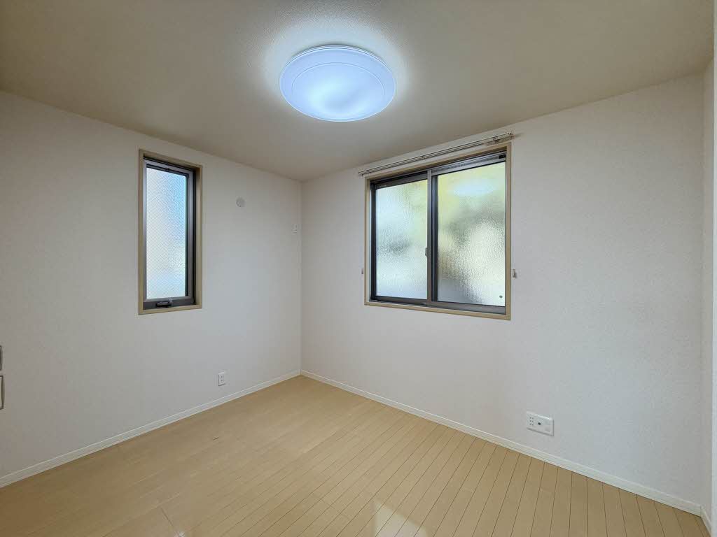 アラモアナ　Ｂ棟　＊＊ B0104号-7