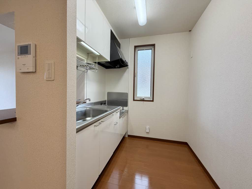 シェリーハイツ上野丘 ** A0201号-3