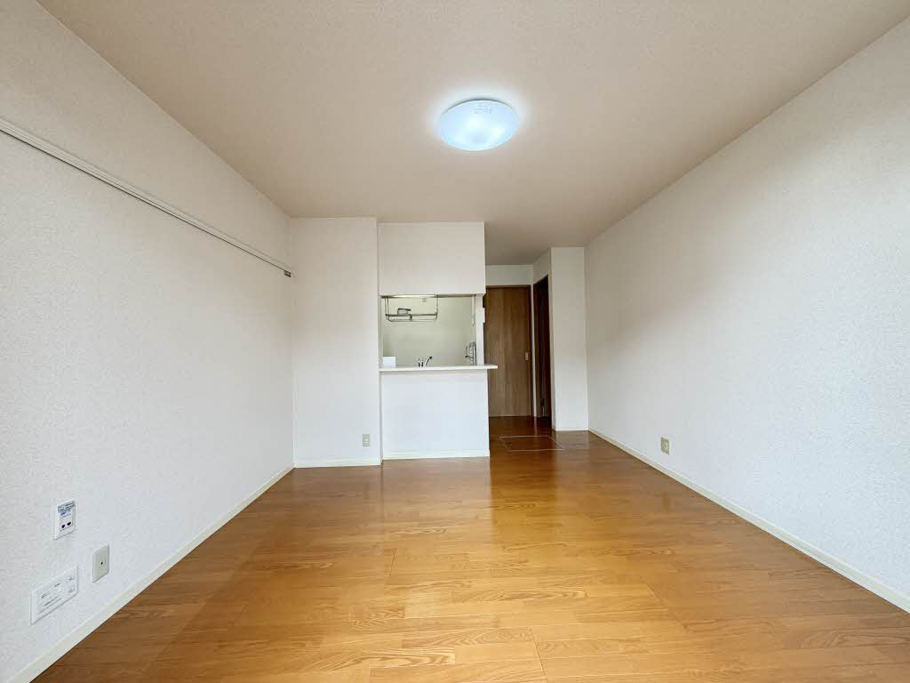 カーサ森 参番館 ** C0103号-2