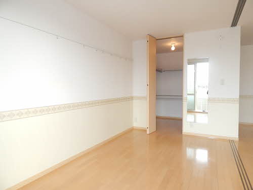 Ｎ・Ｙボンジュール　Ⅱ棟　＊ B0101号-6