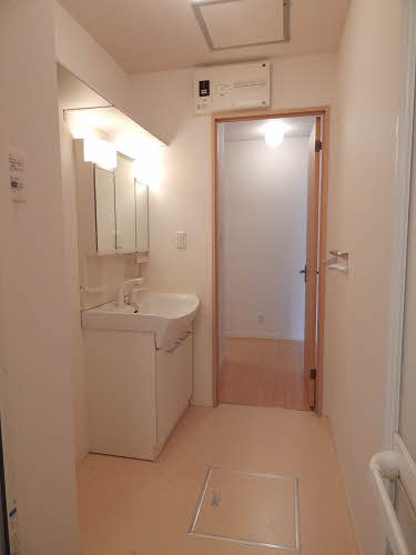 マノワール宗方　Ｂ棟　＊＊ B0101号-15