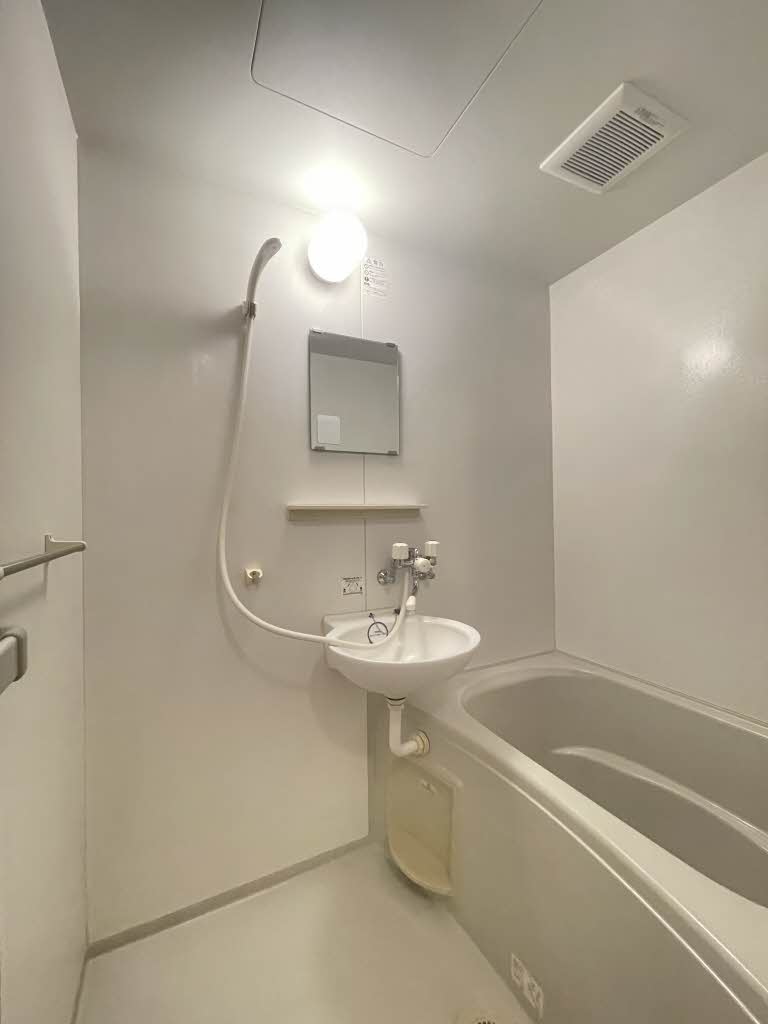 ロジュマン・コミユ　＊＊ A0202号-4