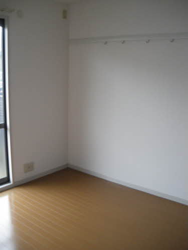 ブライトン麦野　Ｂ棟　＊＊ B0201号-3