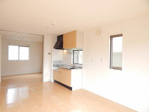 ラ・マルシュⅣ　＊＊ A0102号-2