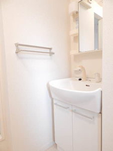 ラ・マルシュⅣ　＊＊ A0102号-7