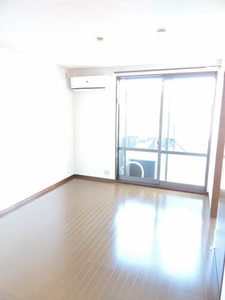 エポックサンハイム　Ｅ棟　＊＊ E0201号-2