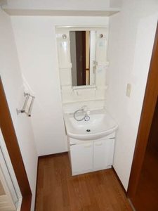 シャーメゾン弥永　Ｂ棟　＊＊ B0102号-8