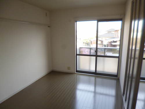 ラ・マルシュⅡ　＊＊ A0202号-5