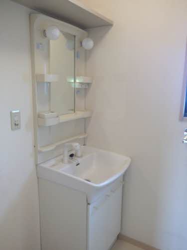 ラ・マルシュⅢ　Ａ棟　＊ A0201号-3