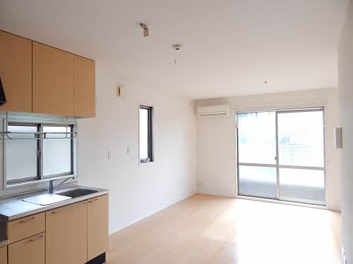 ラ・マルシュⅣ　＊＊ A0102号-14