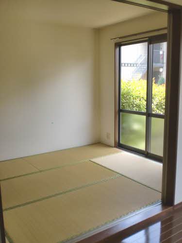 ルミエール周船寺　Ｂ棟　☆　＊＊ B0202号-4