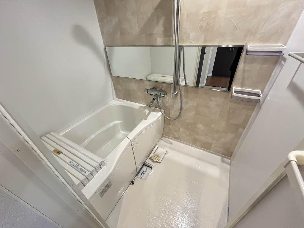 スプリングハイツ　Ａ棟　＊ A0201号-2