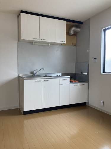 メゾン・メルヴェーユ C棟 * C0201号-3