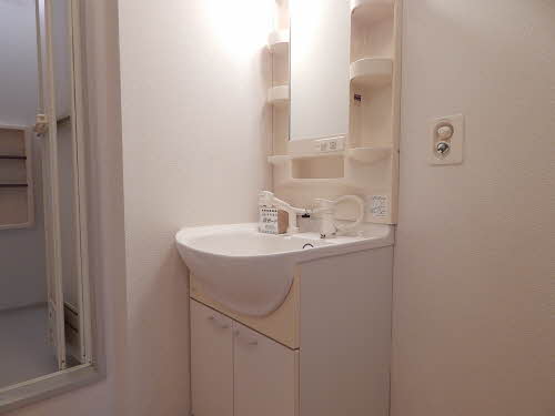 ボヌールＨ．Ｊ　＊＊ A0201号-4