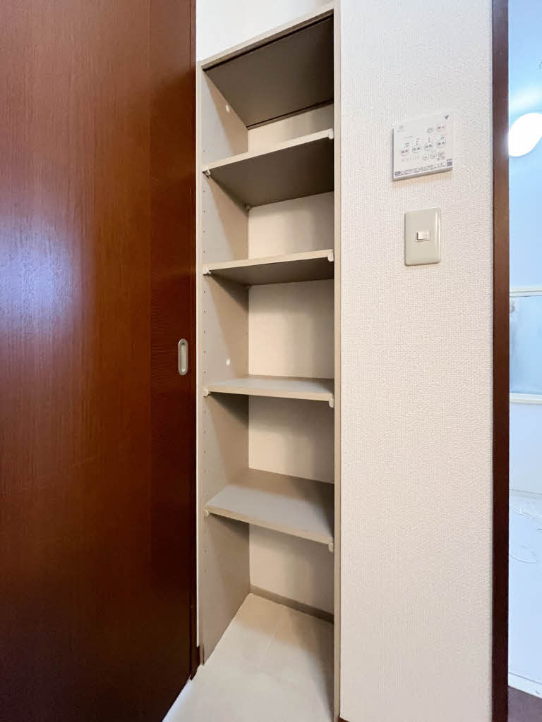 ウエスト　ヴィレッジ　Ａ棟　＊＊ A0101号-12