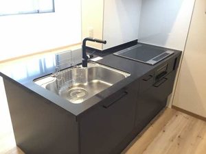 Ｌｅ　日赤前　＊＊ A0302号-4