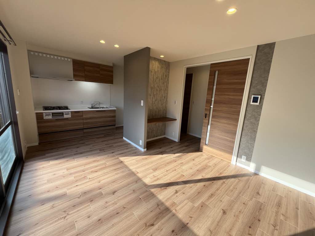 ソレイユ三苫　Ａ棟　＊＊ A0102号-2