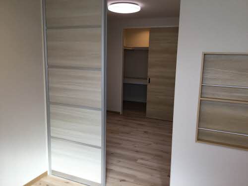 Ｌｅ　日赤前　＊＊ A0302号-15