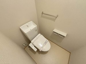 グランデュオ紙小　Ｂ棟　＊ B0201号-9