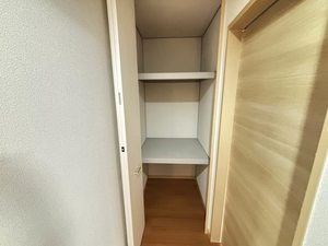 グランデュオ紙小　Ｂ棟　＊ B0201号-15