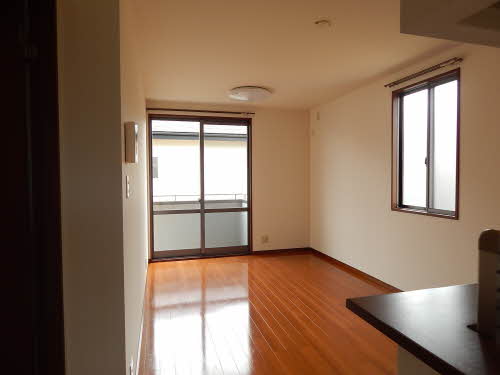 アンリシール　Ｂ棟　＊＊ B0202号-4