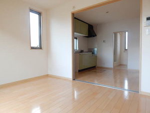 グリーンハウス城角　Ｄ棟　＊ D0101号-2