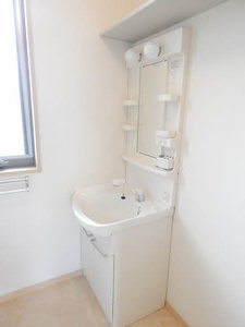 グリーンハウス城角　Ｄ棟　＊ D0101号-8