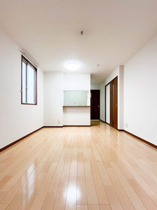 アンスリーゼ大城 C棟 ** C0102号-2