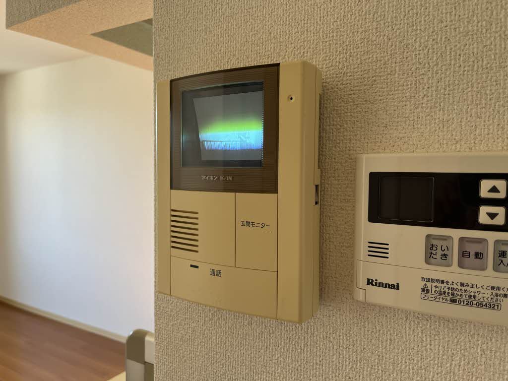 ウィステリア・コート　Ａ棟　＊＊ A0202号-13