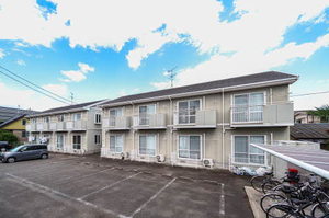 エスポワール八幡Ⅰ・Ⅱ 105号-1