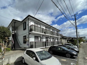 ファミーユ泉 203号-2